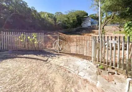 Terreno à venda  com 1390m², Rua David Francisco Maurício no bairro Jardim Isabel em Porto Alegre