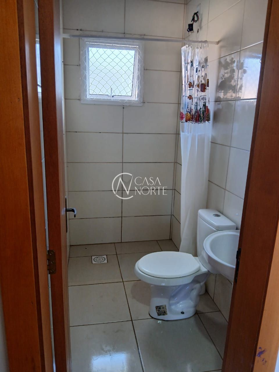 Casa à venda com 2 quartos, 48m², 2 vagas, Nair Garcia Martins no bairro Restinga em Porto Alegre