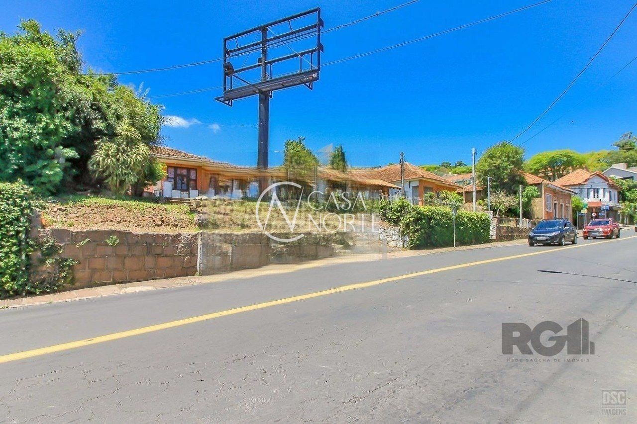 Terreno à venda  com 1045m², Avenida Wenceslau Escobar no bairro Tristeza em Porto Alegre