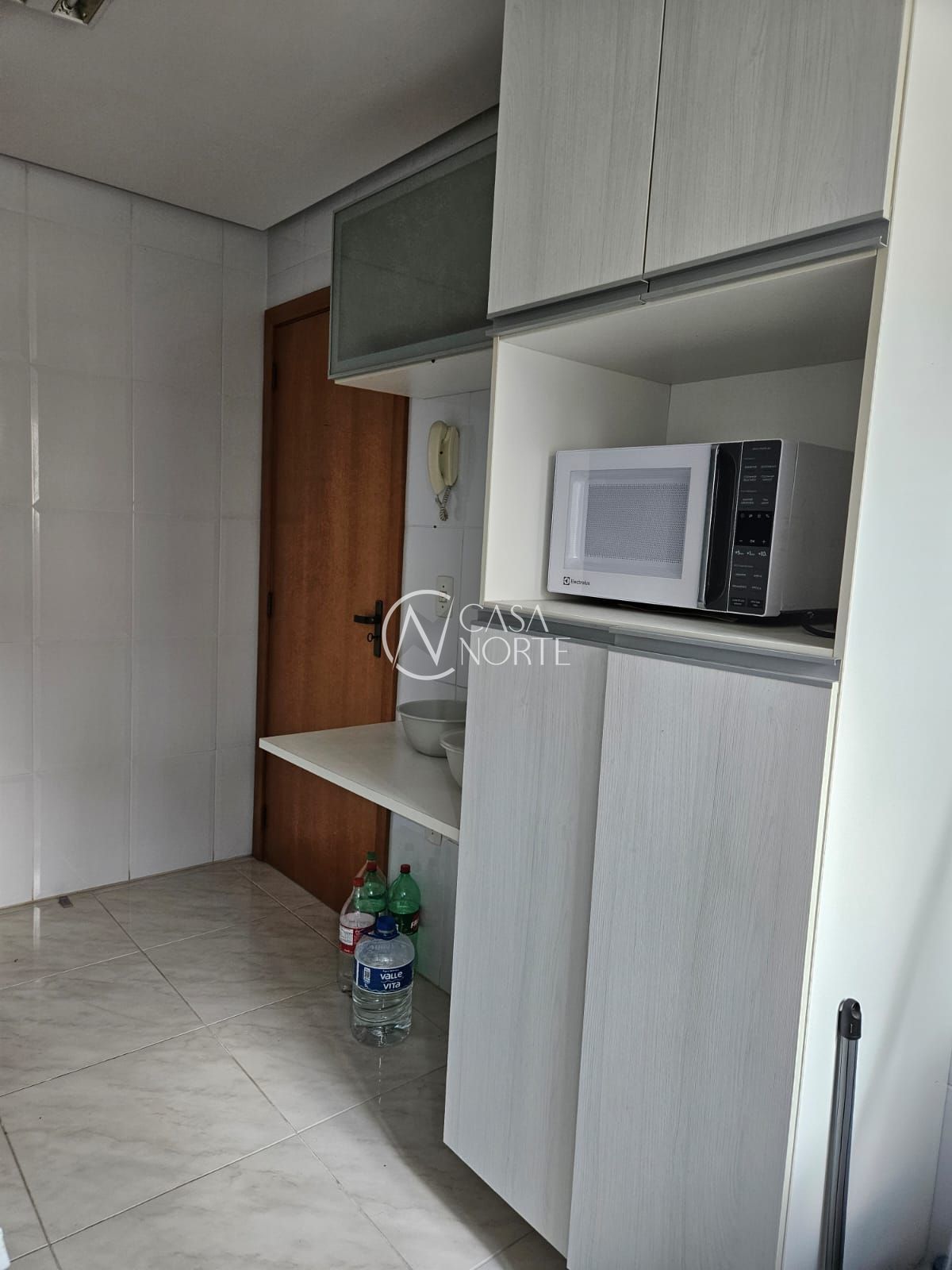 Apartamento à venda com 2 quartos, 59m², 1 suíte, 1 vaga, Avenida Dom Cláudio José Gonçalves Ponce de Leão no bairro Vila Ipiranga em Porto Alegre