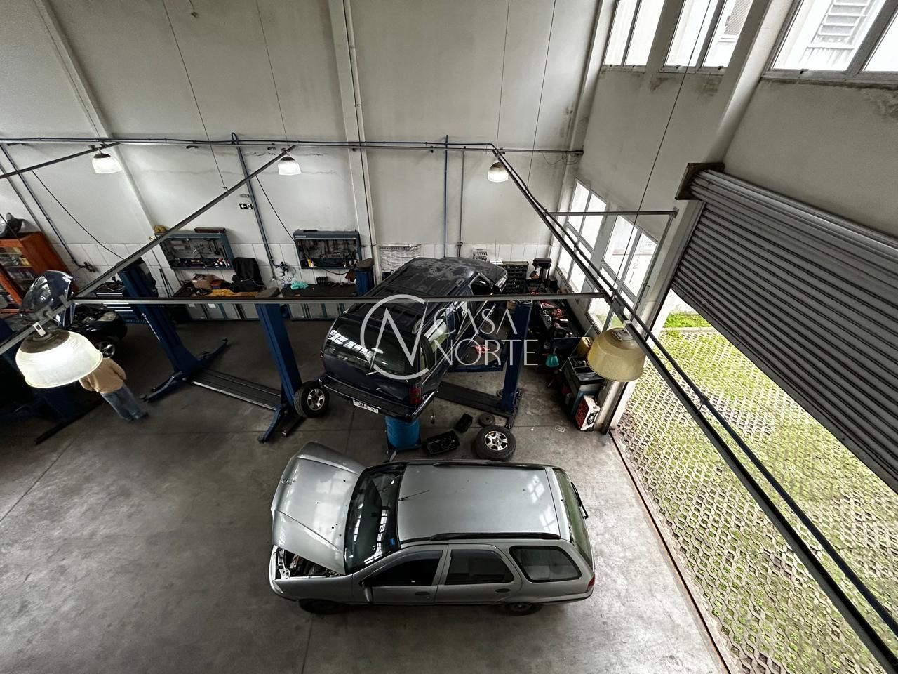 Prédio Comercial à venda com 2 quartos, 580m², 6 vagas, Rua Enes Bandeira no bairro Cristo Redentor em Porto Alegre