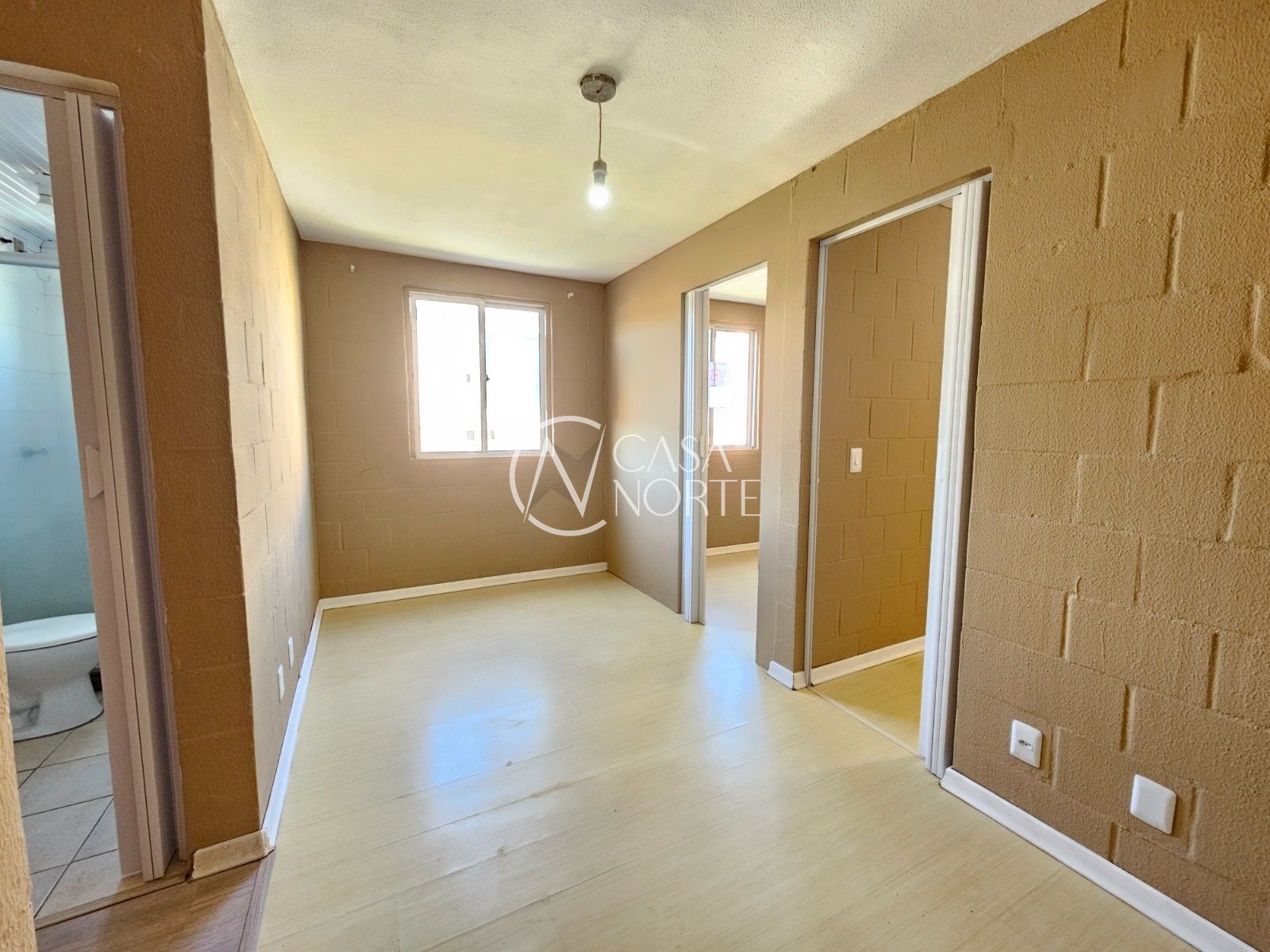 Apartamento à venda com 2 quartos, 36m², 1 vaga, Rua Atílio Supertti no bairro Vila Nova em Porto Alegre