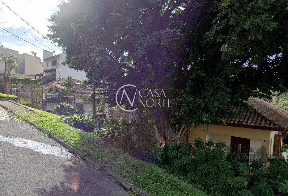 Terreno à venda  com 484m², Rua Jaguari no bairro Cristal em Porto Alegre