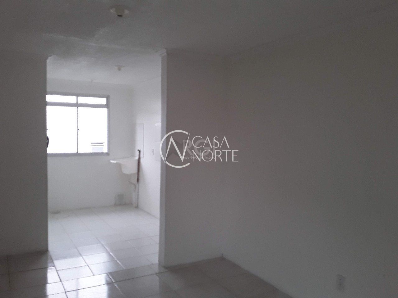 Apartamento à venda com 2 quartos, 45m², 1 vaga, Estrada João de Oliveira Remiao no bairro Lomba do Pinheiro em Porto Alegre