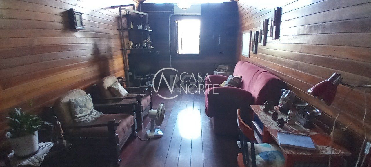 Casa à venda com 3 quartos, 107m², 2 vagas, Rua Liberal no bairro Tristeza em Porto Alegre