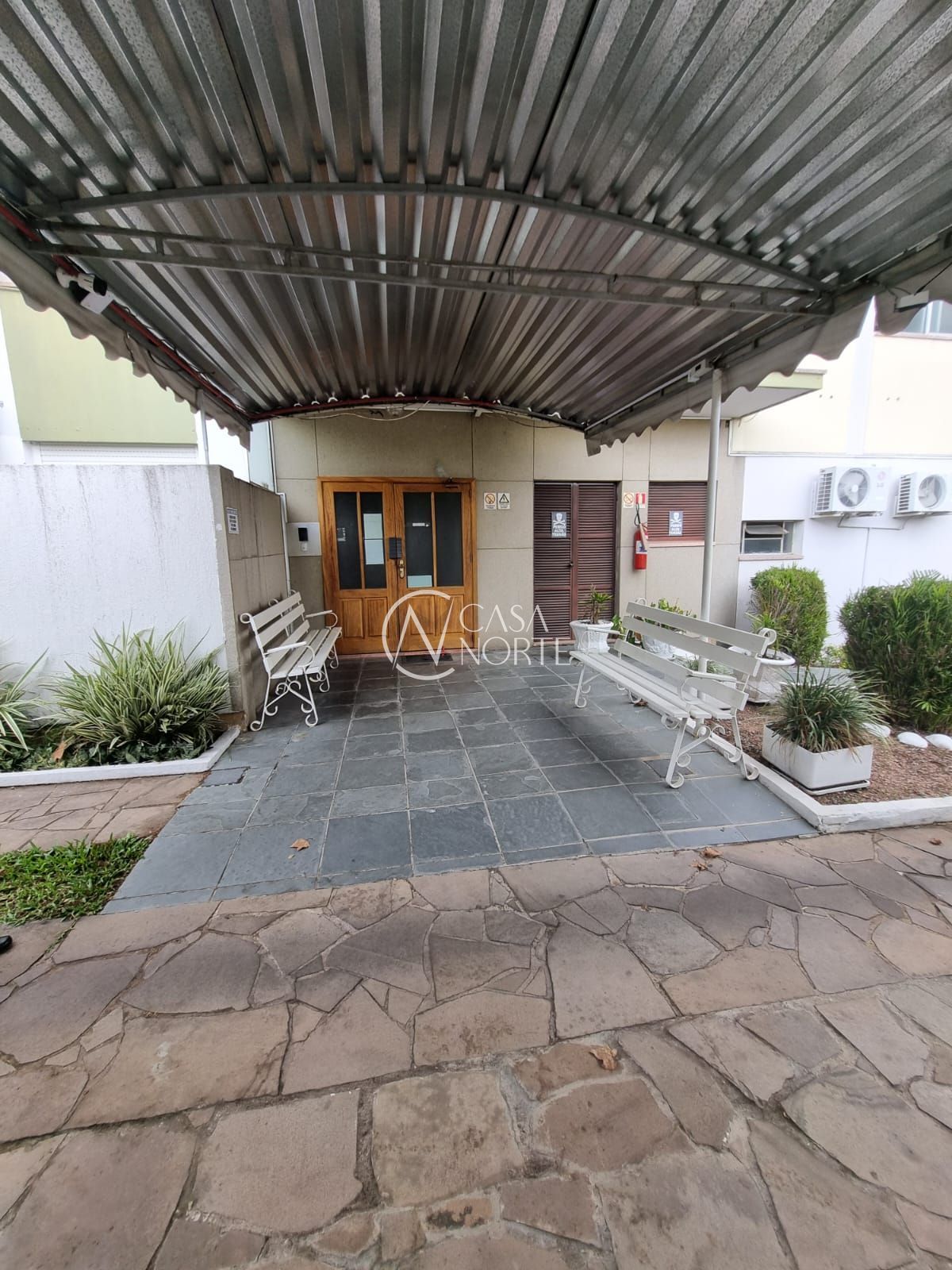 Apartamento à venda com 2 quartos, 70m², Travessa Escobar no bairro Camaquã em Porto Alegre