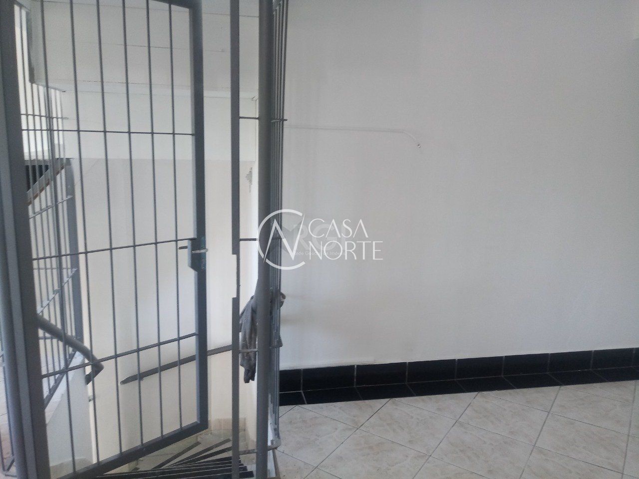 Loja à venda , 39m², Rua Barao de Itaqui, no bairro Jardim São Pedro em Porto Alegre