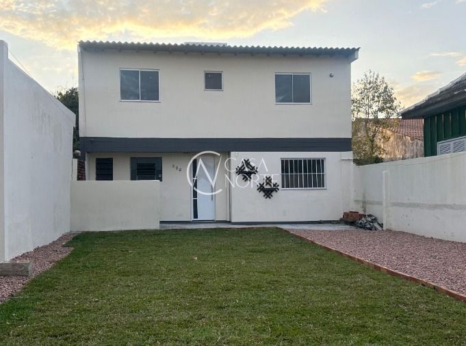 Casa à venda com 2 quartos, 90m², 2 suítes, 3 vagas, Rua Inspetor Adalberto de Souza Remião no bairro Belém Novo em Porto Alegre