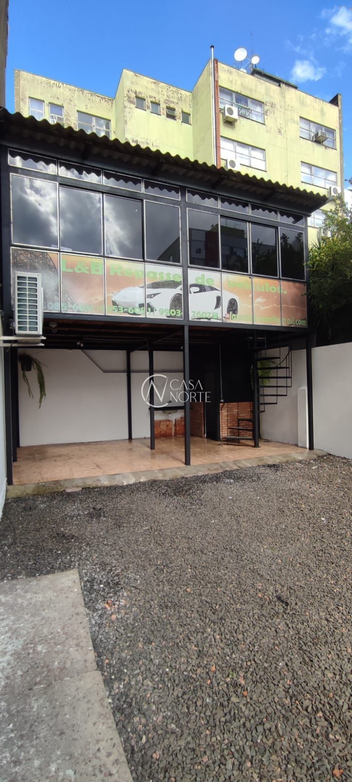 Loja à venda com 1 quarto, 48m², 6 vagas, Rua Felix da Cunha no bairro Floresta em Porto Alegre