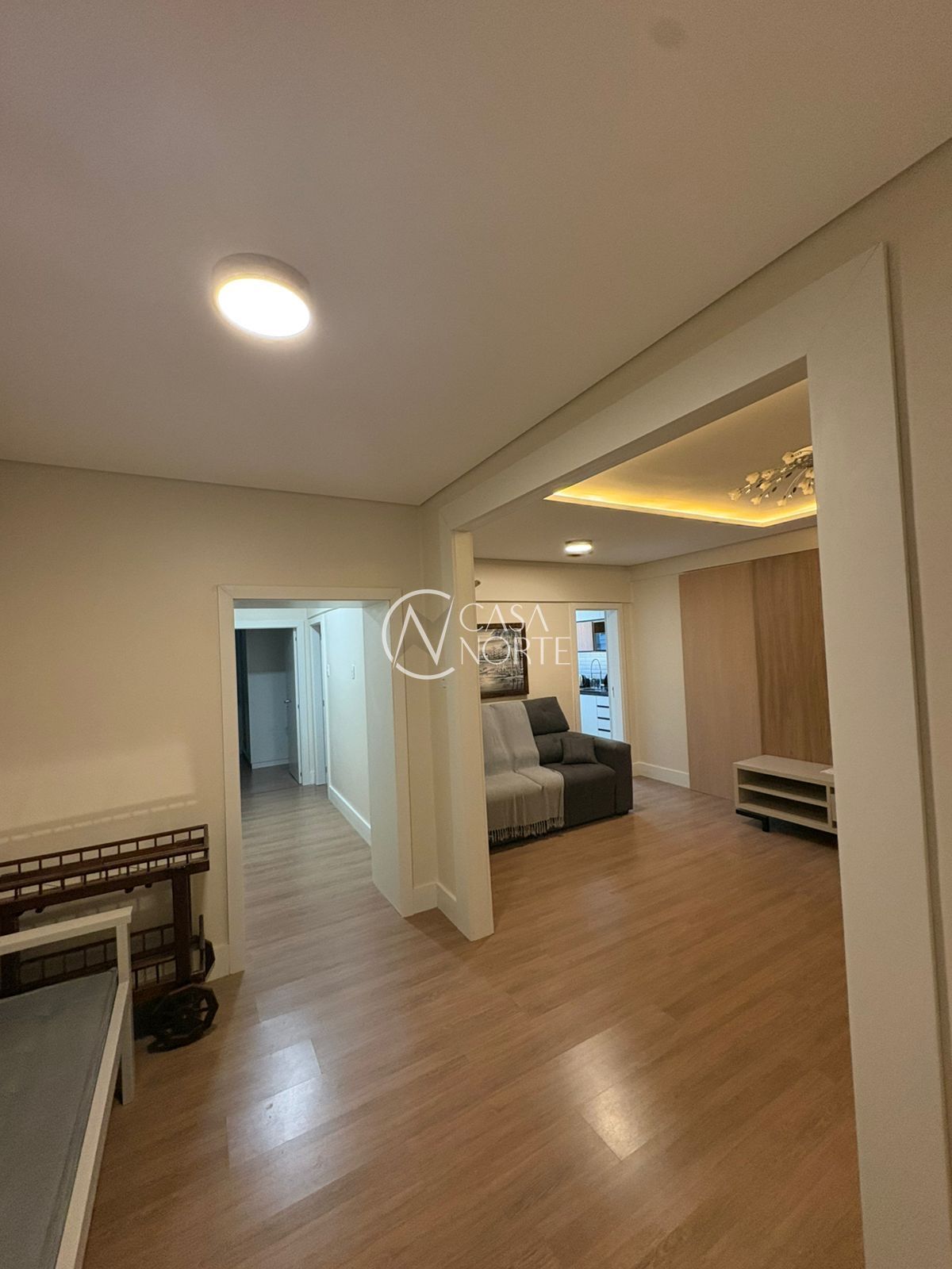 Apartamento à venda com 2 quartos, 81m², 1 suíte, Avenida Venâncio Aires no bairro Cidade Baixa em Porto Alegre
