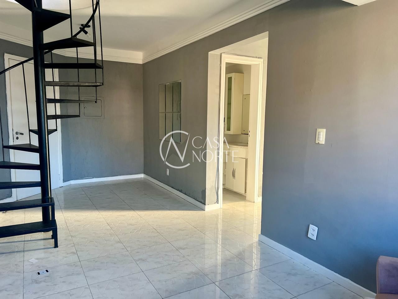 Cobertura à venda com 2 quartos, 111m², 1 vaga, Avenida da Cavalhada no bairro Cavalhada em Porto Alegre