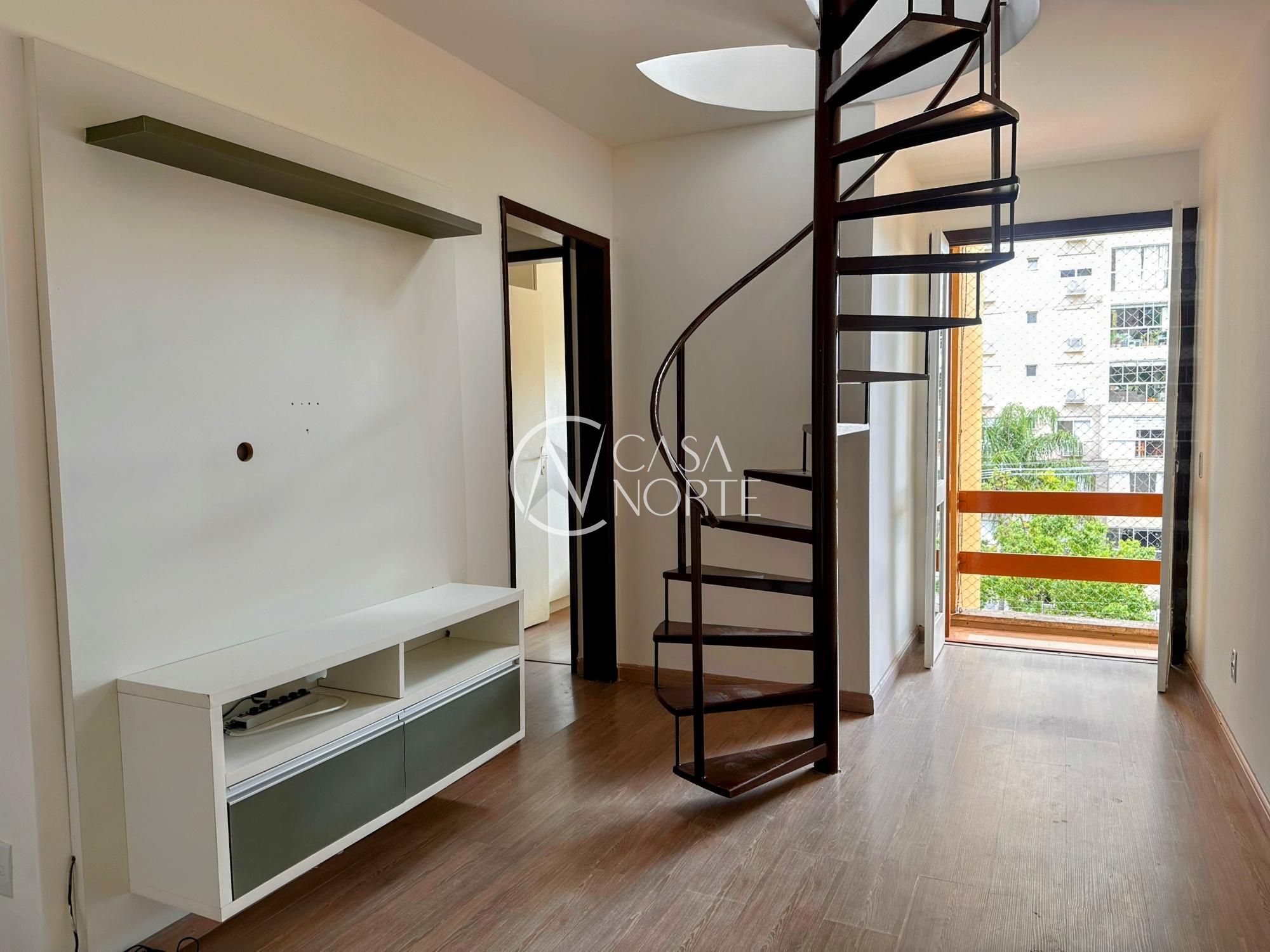 Cobertura à venda com 1 quarto, 56m², Avenida Coronel Lucas de Oliveira no bairro Petrópolis em Porto Alegre