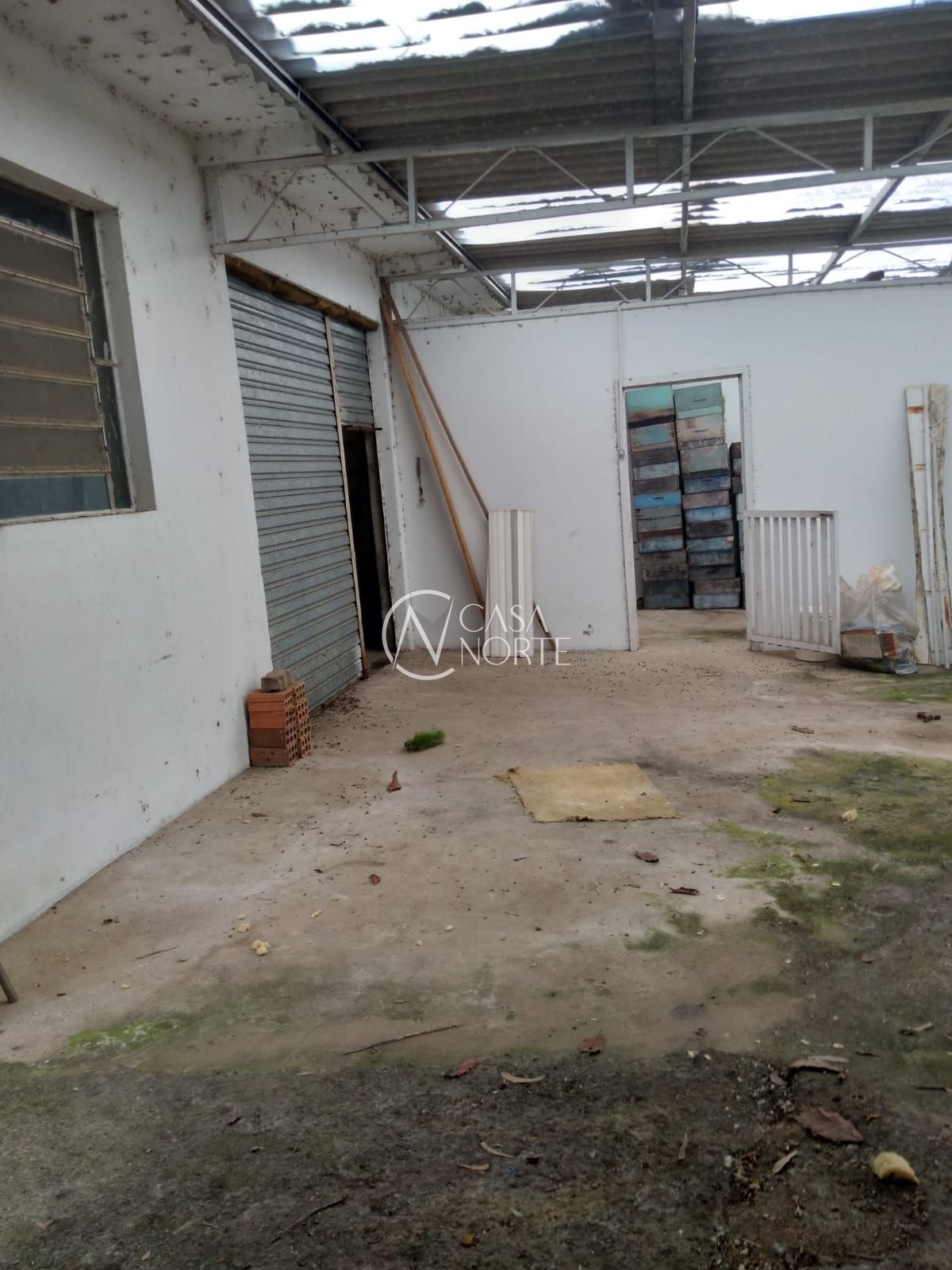 Casa Comercial à venda , 55m², 3 vagas, Avenida Protásio Alves no bairro Morro Santana em Porto Alegre