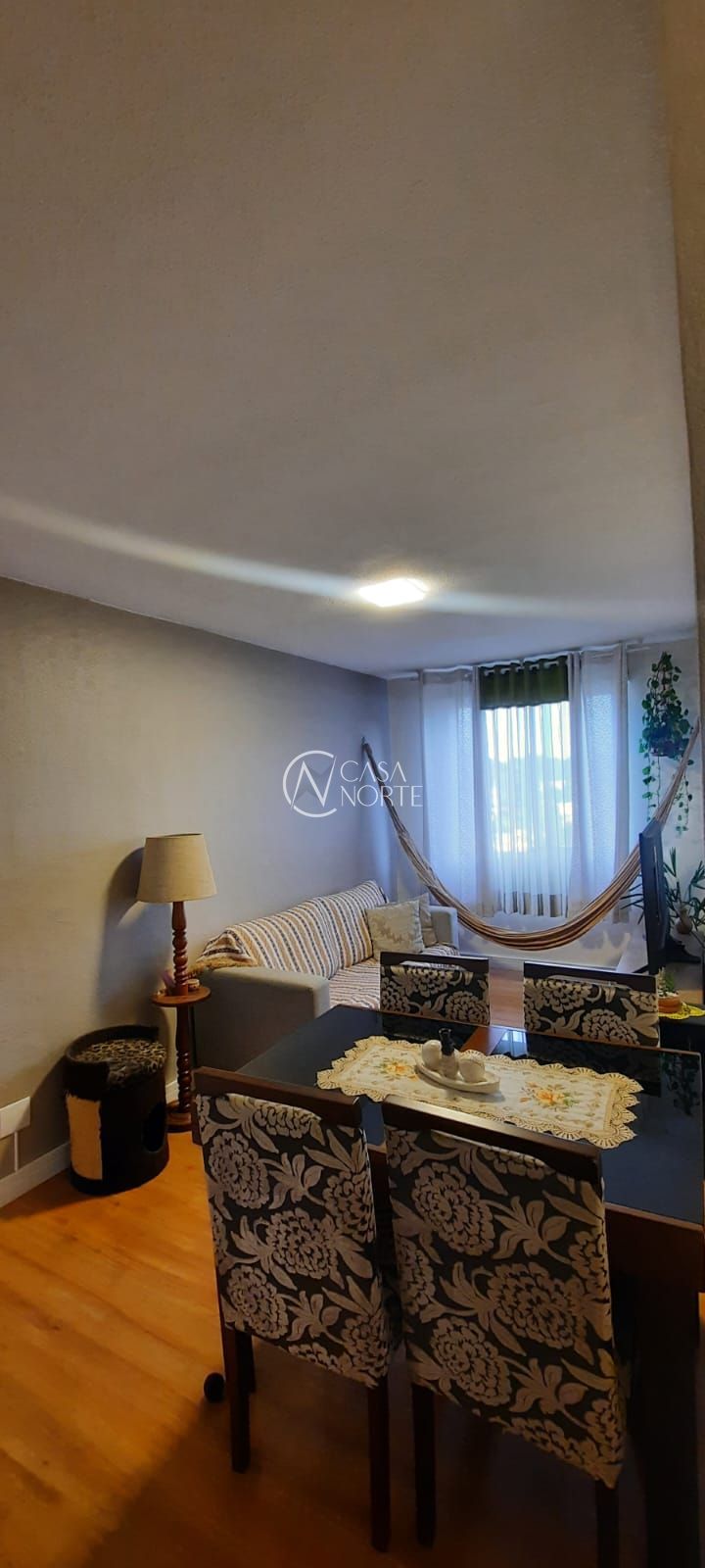 Apartamento à venda com 2 quartos, 58m², 1 vaga, Rua Doutor Otávio Santos no bairro Jardim Sabará em Porto Alegre