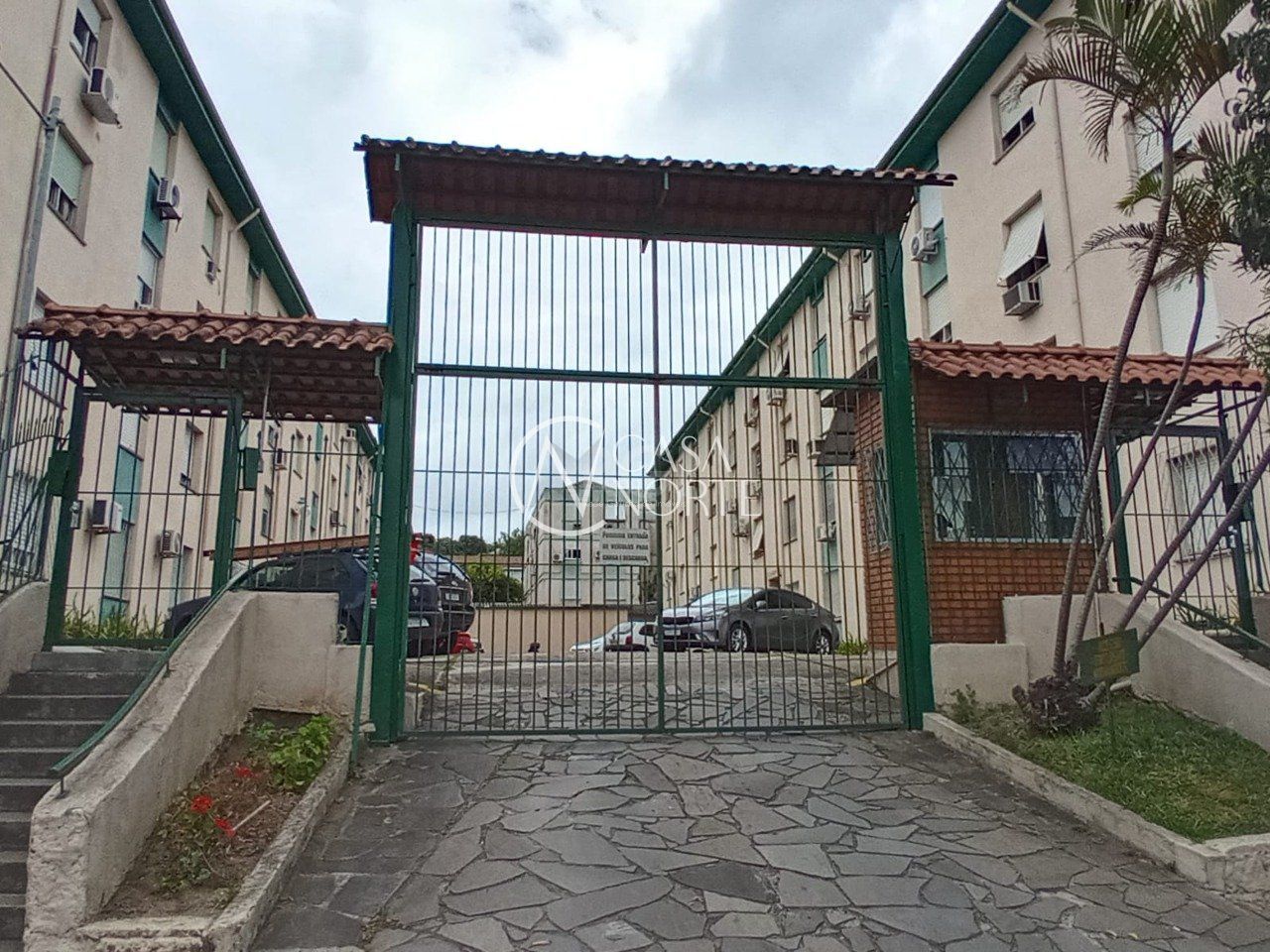 Apartamento à venda com 2 quartos, 50m², 1 vaga, Avenida Chuí no bairro Cristal em Porto Alegre