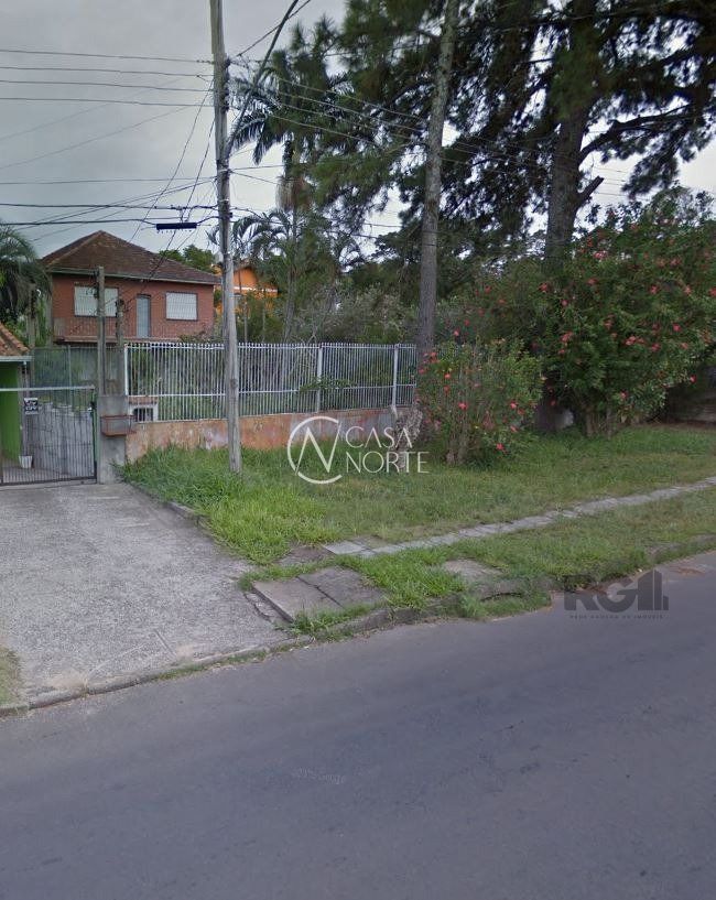 Casa à venda com 4 quartos, 360m², 1 suíte, 3 vagas, Estrada Francisca de Oliveira Vieira no bairro Belém Novo em Porto Alegre