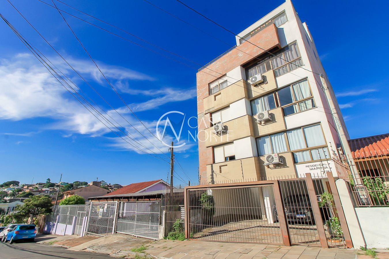 Apartamento à venda com 2 quartos, 58m², 1 vaga, Rua João Bonuma no bairro Coronel Aparício Borges em Porto Alegre