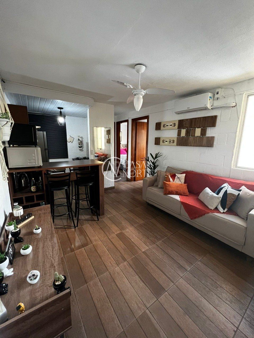 Apartamento à venda com 2 quartos, 38m², 1 vaga, Estrada Cristiano Kraemer no bairro Vila Nova em Porto Alegre