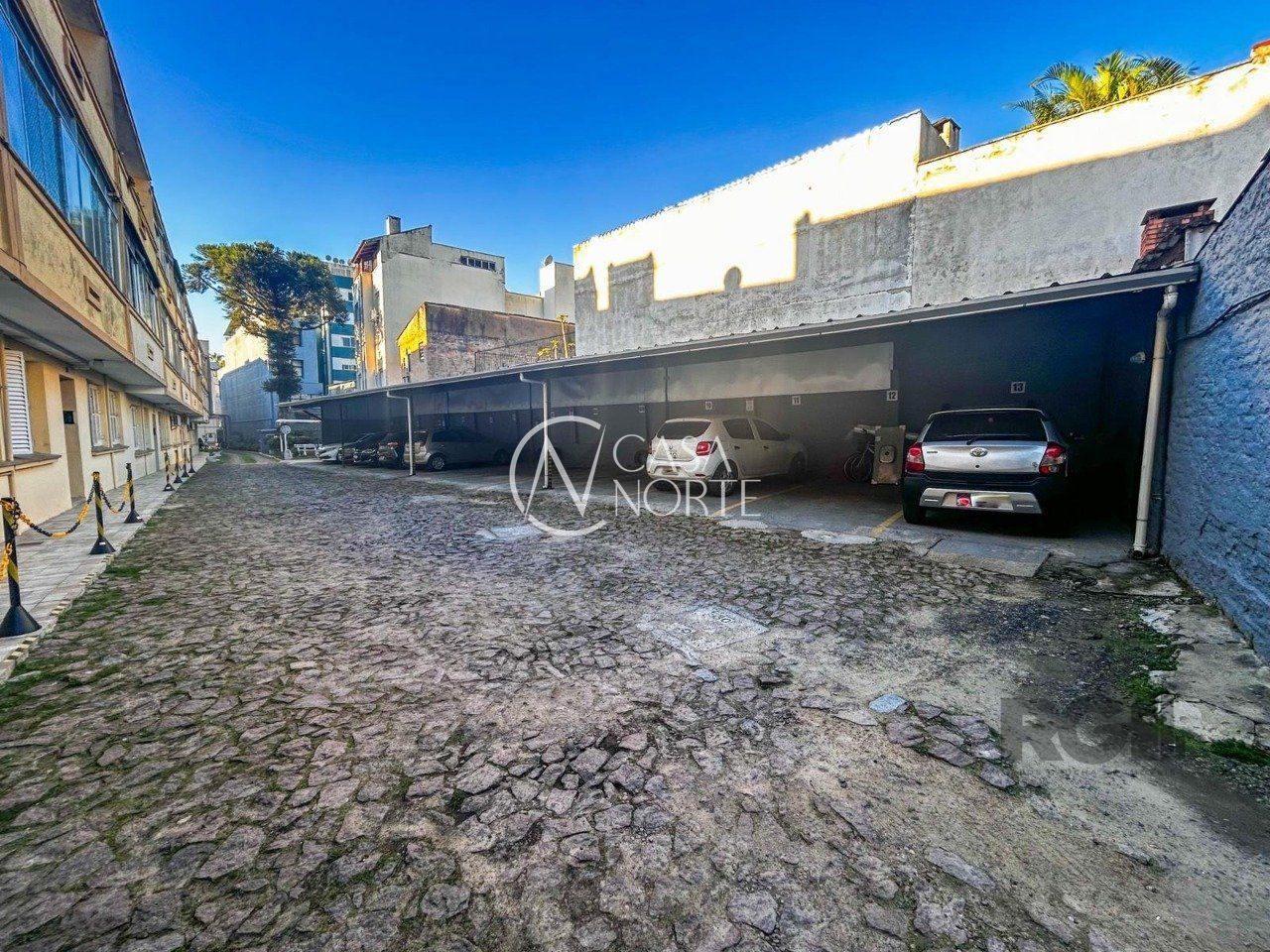 Apartamento à venda com 1 quarto, 38m², 1 vaga, Avenida Bento Gonçalves no bairro Partenon em Porto Alegre