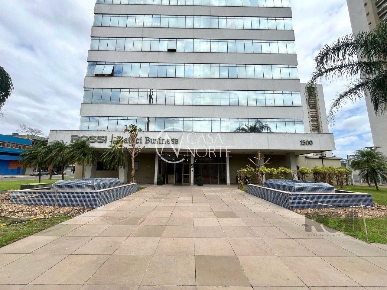 Sala Comercial à venda , 33m², Rua Santos Dumont no bairro São Geraldo em Porto Alegre