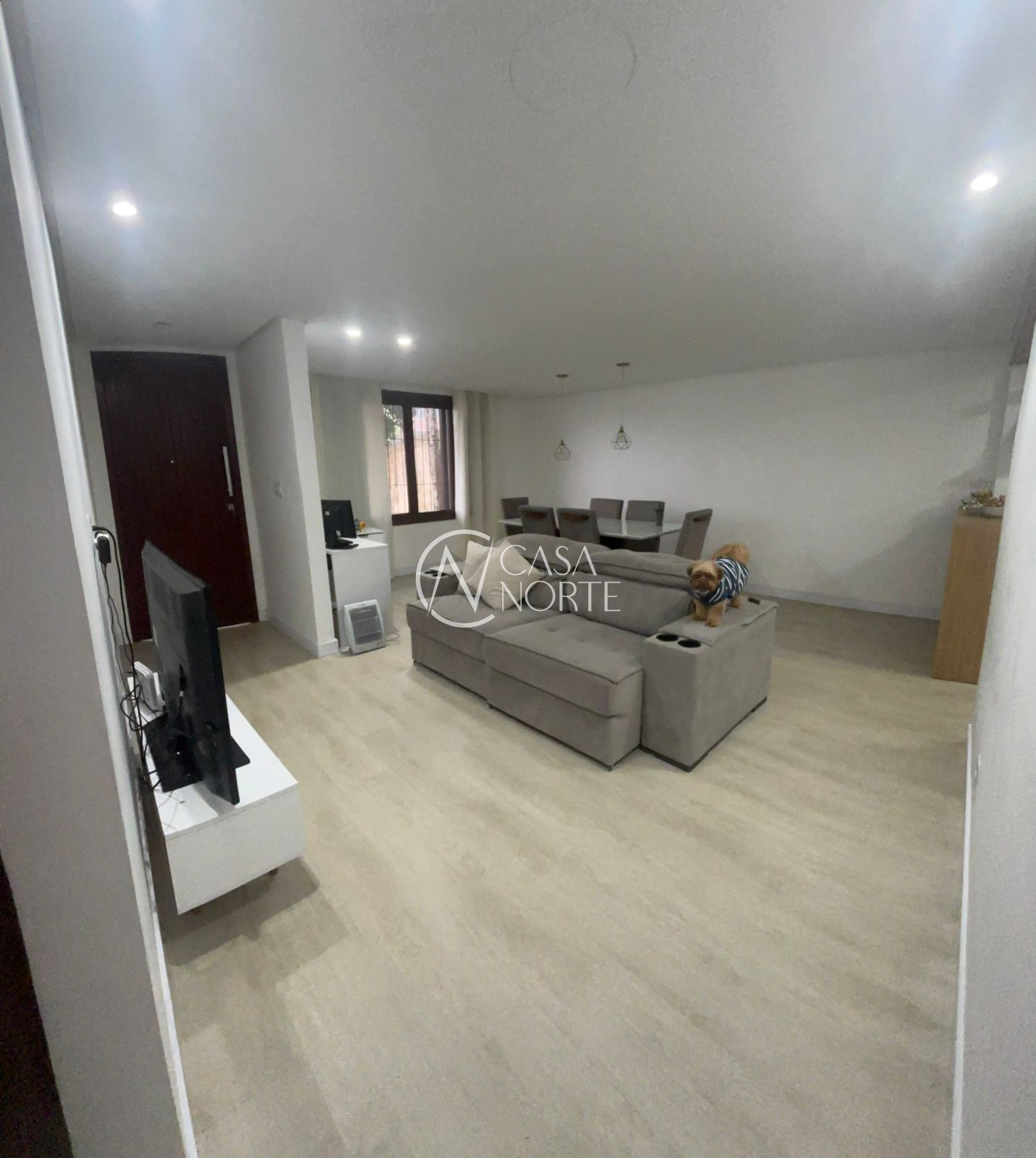 Casa à venda com 3 quartos, 157m², 1 suíte, 2 vagas, Rua Padre João Batista Reus no bairro Vila Conceição em Porto Alegre