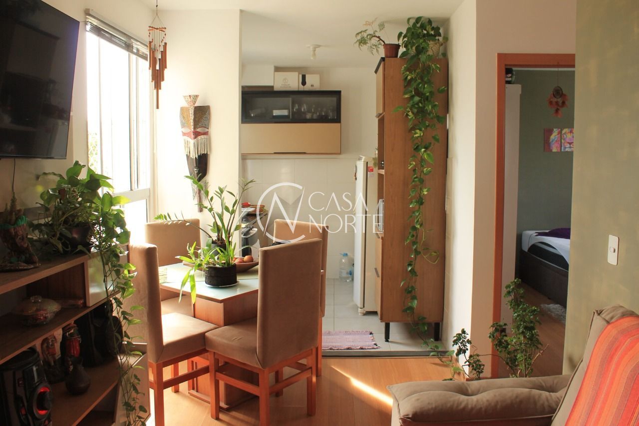 Apartamento à venda com 2 quartos, 42m², 1 vaga, Rua Sete Mil e Oito no bairro Restinga em Porto Alegre