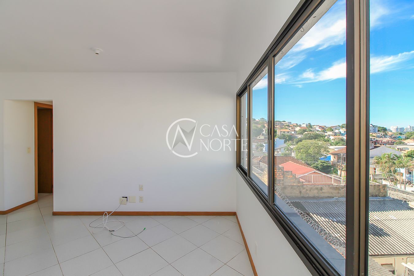 Apartamento à venda com 2 quartos, 58m², 1 vaga, Rua João Bonuma no bairro Coronel Aparício Borges em Porto Alegre