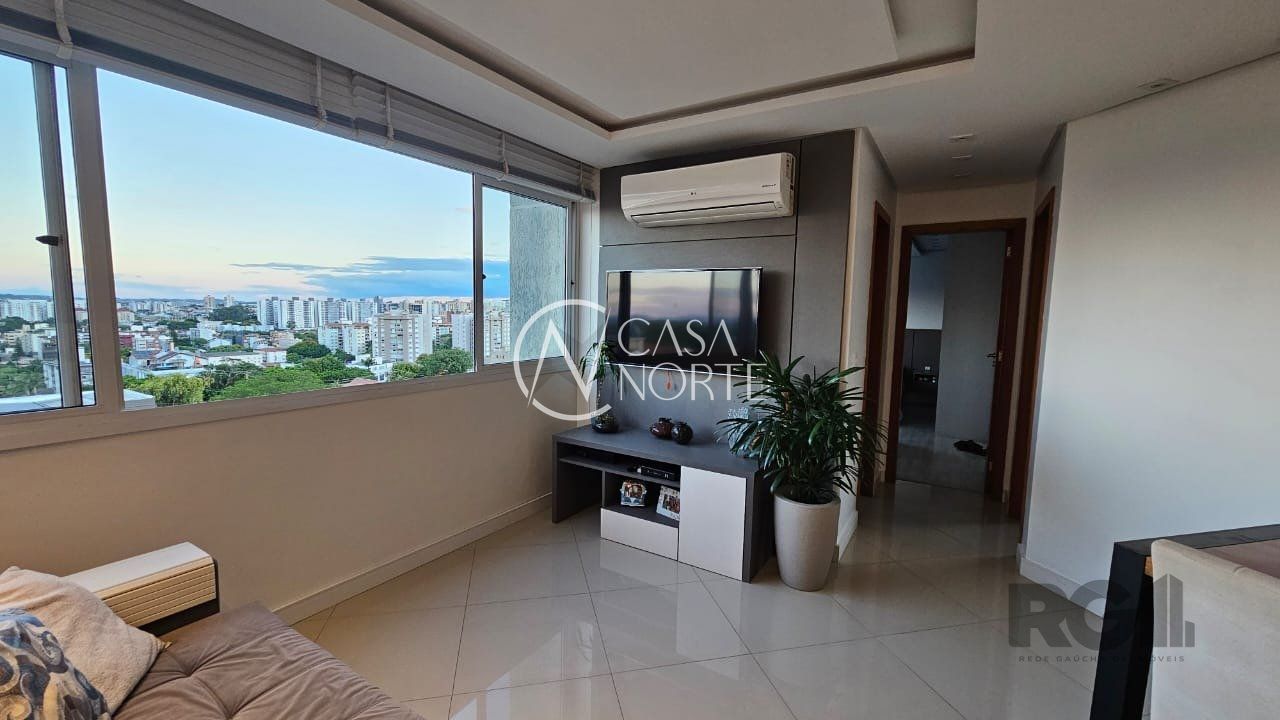 Apartamento à venda com 2 quartos, 70m², 1 suíte, 1 vaga, Rua Jaú no bairro Cristo Redentor em Porto Alegre