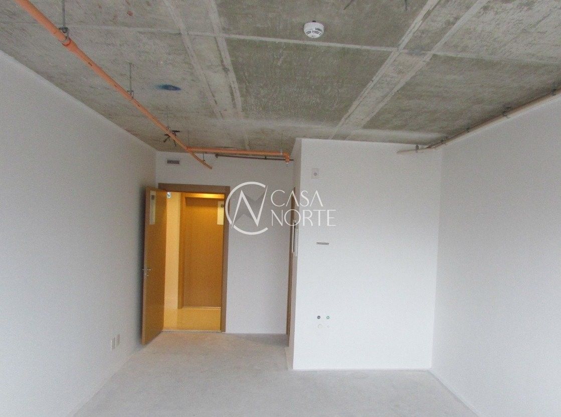 Sala Comercial à venda , 32m², 1 vaga, Assis Brasil no bairro Cristo Redentor em Porto Alegre