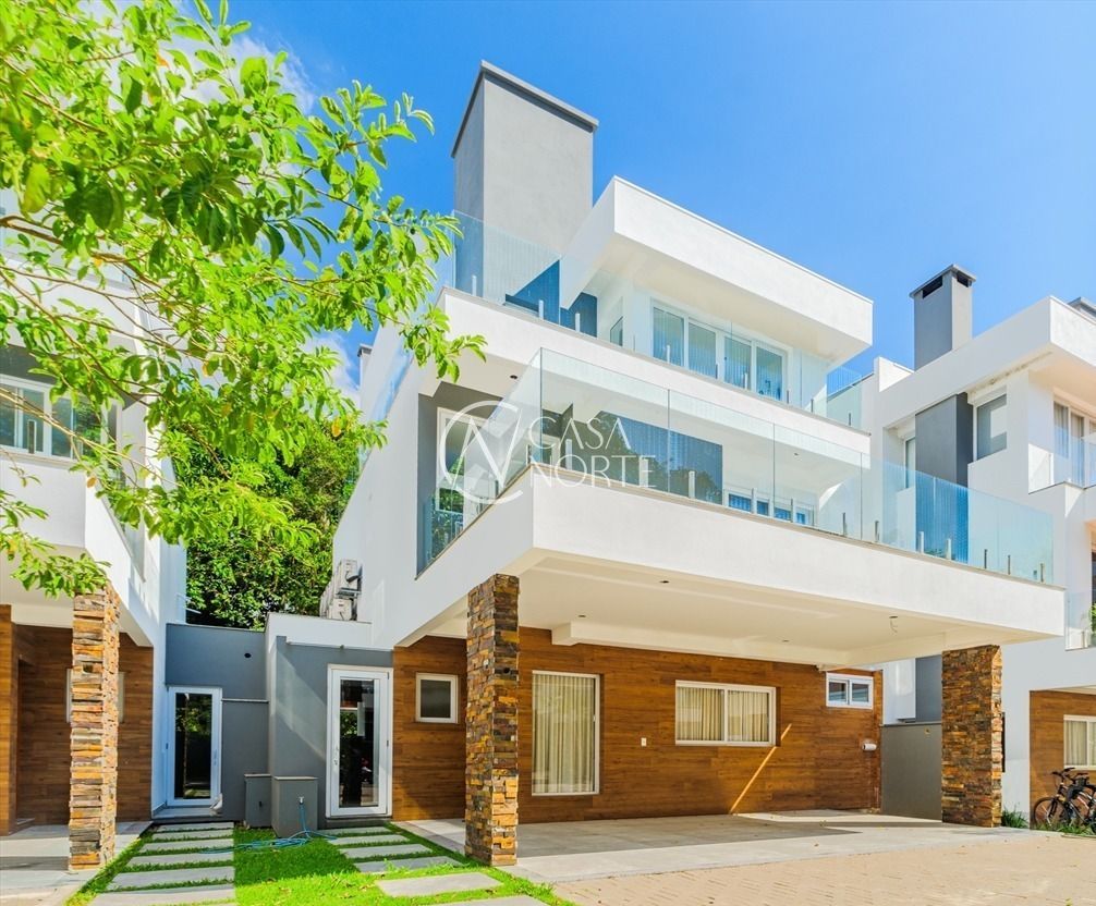 Casa de Condomínio à venda com 3 quartos, 295m², 3 suítes, 4 vagas, Coronel Marcos no bairro Ipanema em Porto Alegre