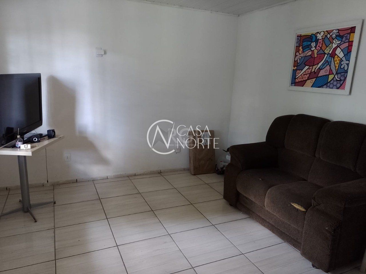 Casa à venda com 4 quartos, 99m², 1 suíte, 8 vagas, Rua Doutor Carlos Walau no bairro Jardim Floresta em Porto Alegre