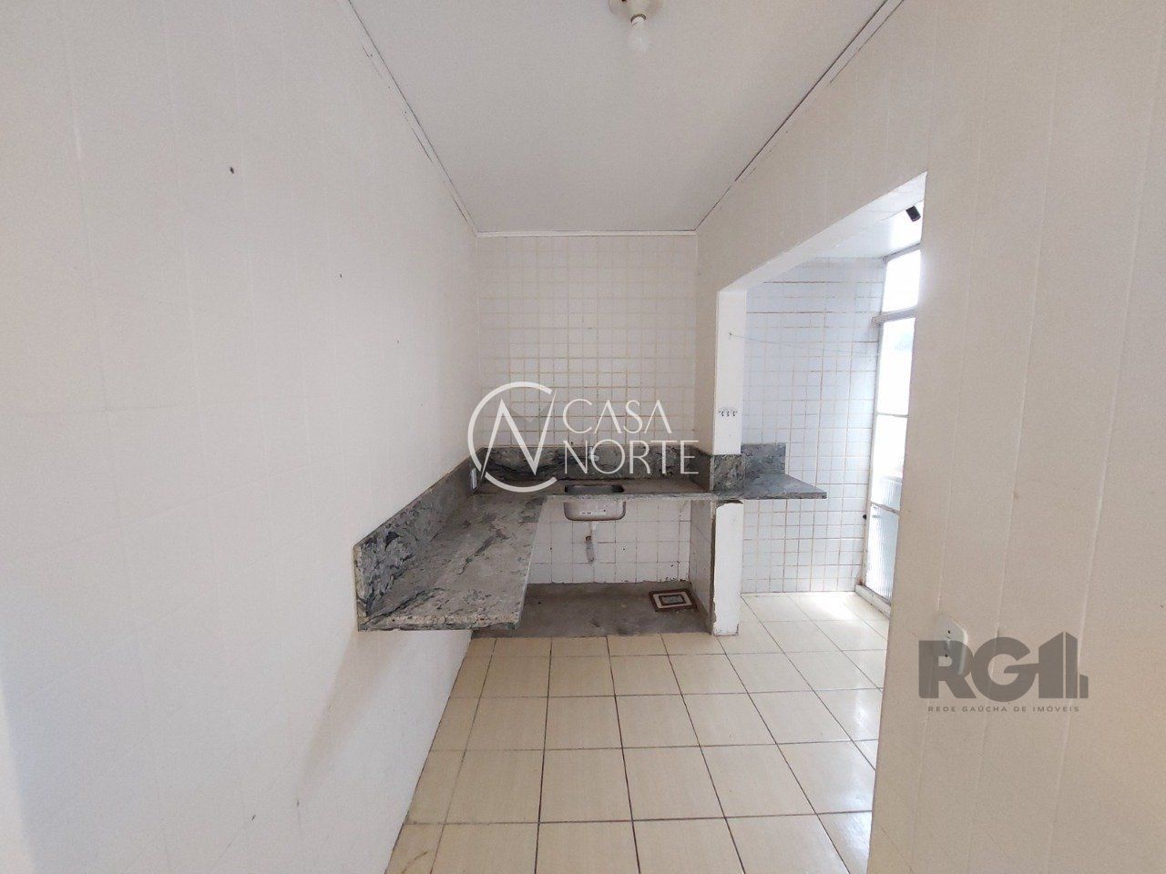 Apartamento à venda com 2 quartos, 61m², 1 vaga, Rua Doutor Mário Totta no bairro Tristeza em Porto Alegre