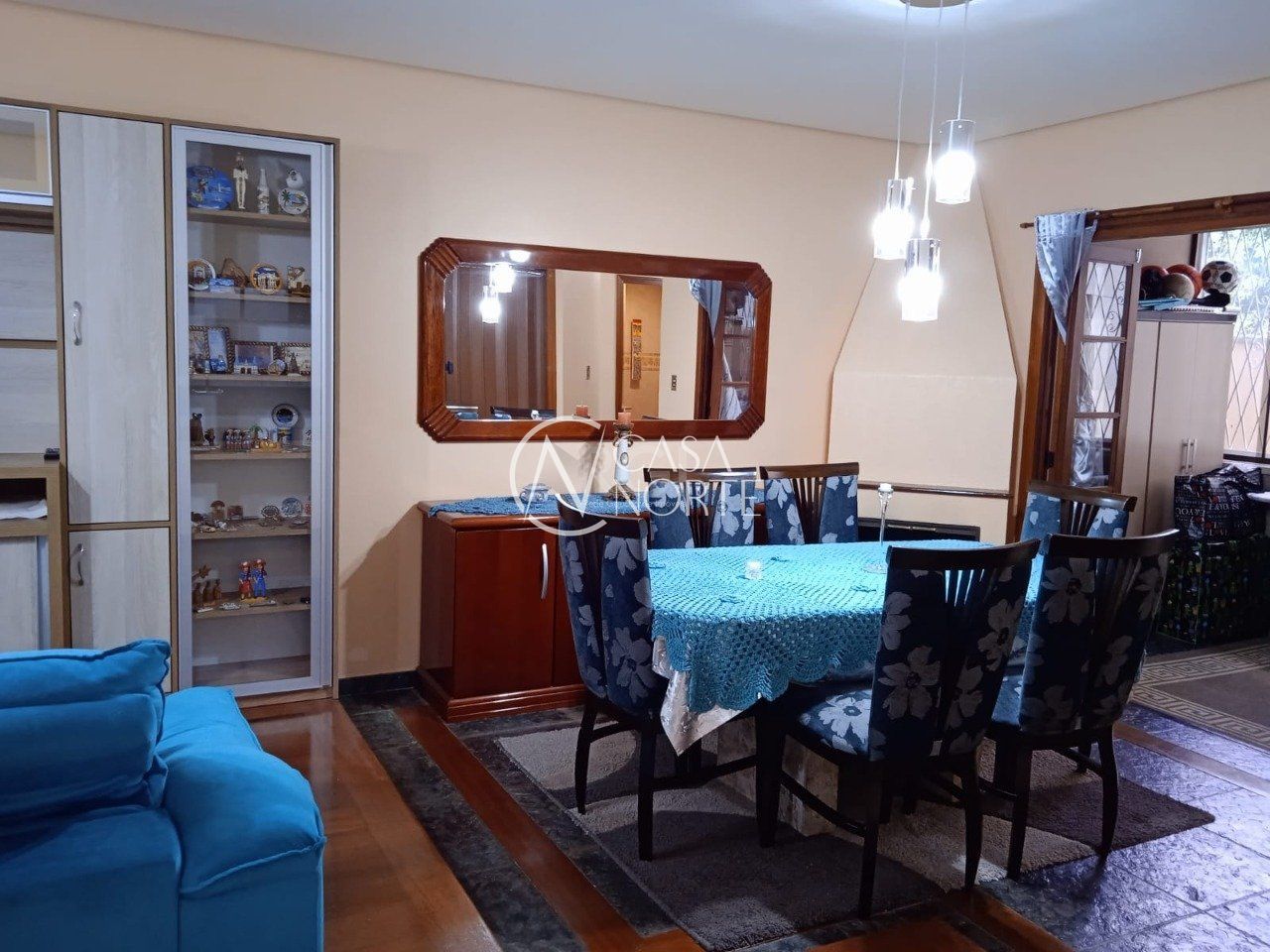 Apartamento à venda com 3 quartos, 128m², 2 suítes, 1 vaga, Avenida Coronel Lucas de Oliveira, no bairro Petrópolis em Porto Alegre