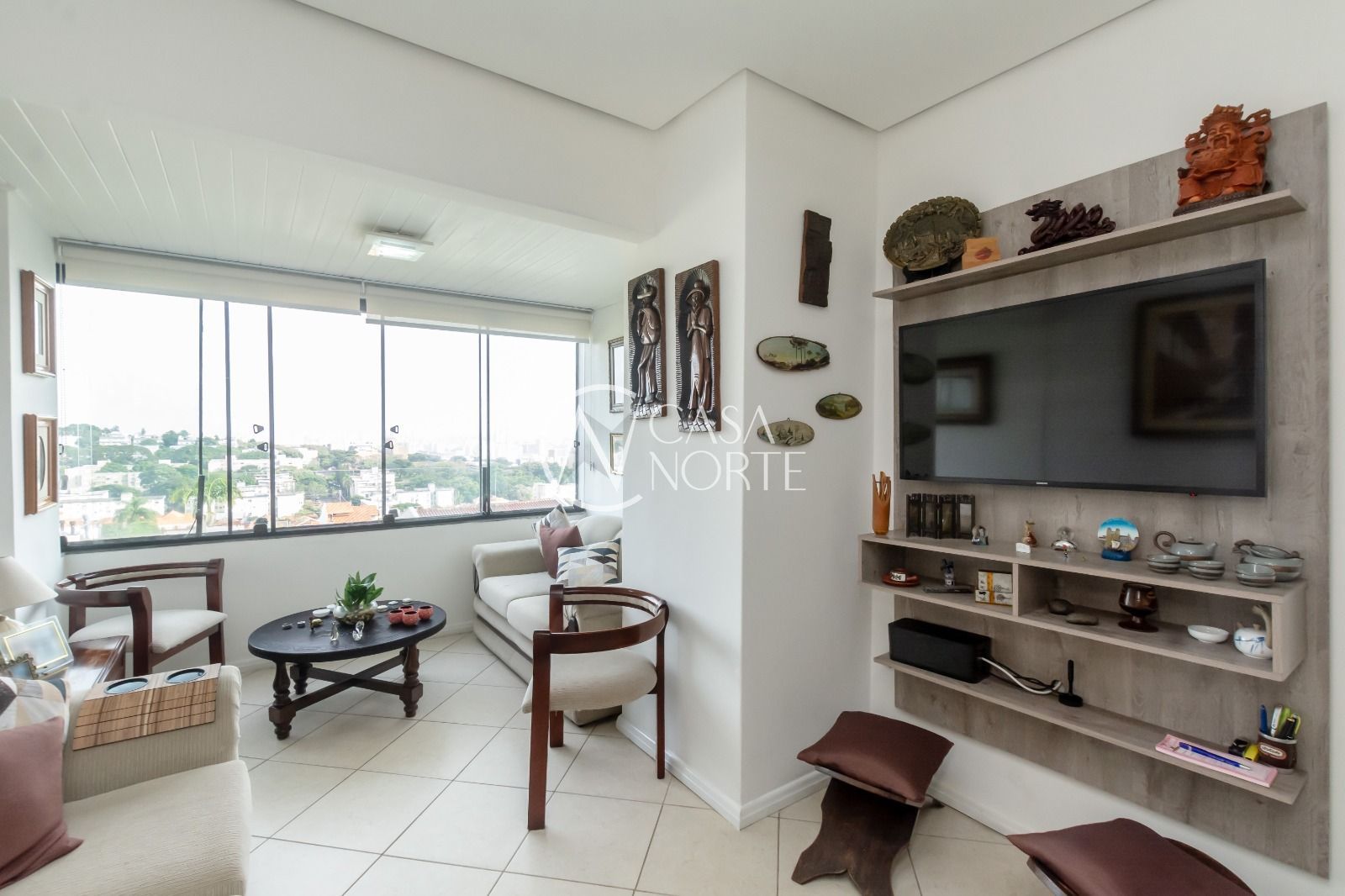 Cobertura à venda com 2 quartos, 147m², 2 vagas, Rua Luiz de Camões no bairro Santo Antônio em Porto Alegre