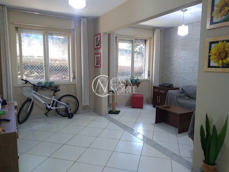 Apartamento à venda com 3 quartos, 68m², 1 vaga, Avenida da Cavalhada no bairro Cavalhada em Porto Alegre