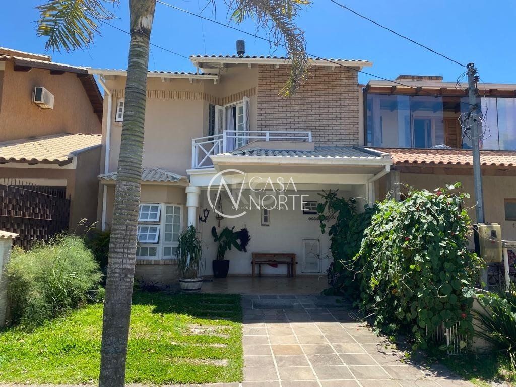 Casa à venda com 2 quartos, 120m², 1 suíte, 2 vagas, Rua Guatambu no bairro Hípica em Porto Alegre