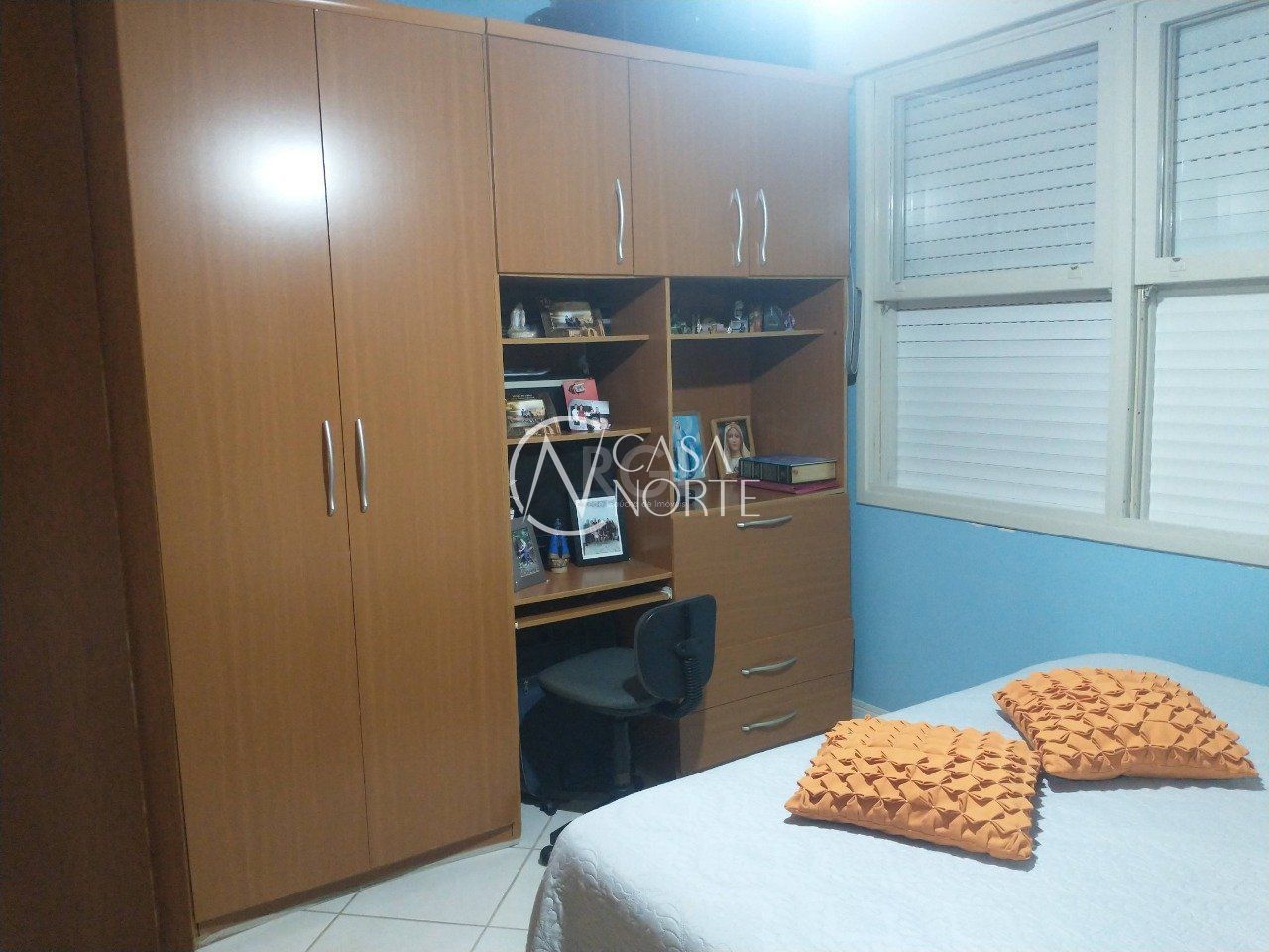 Apartamento à venda com 2 quartos, 54m², Rua Padre João Batista Reus no bairro Camaquã em Porto Alegre