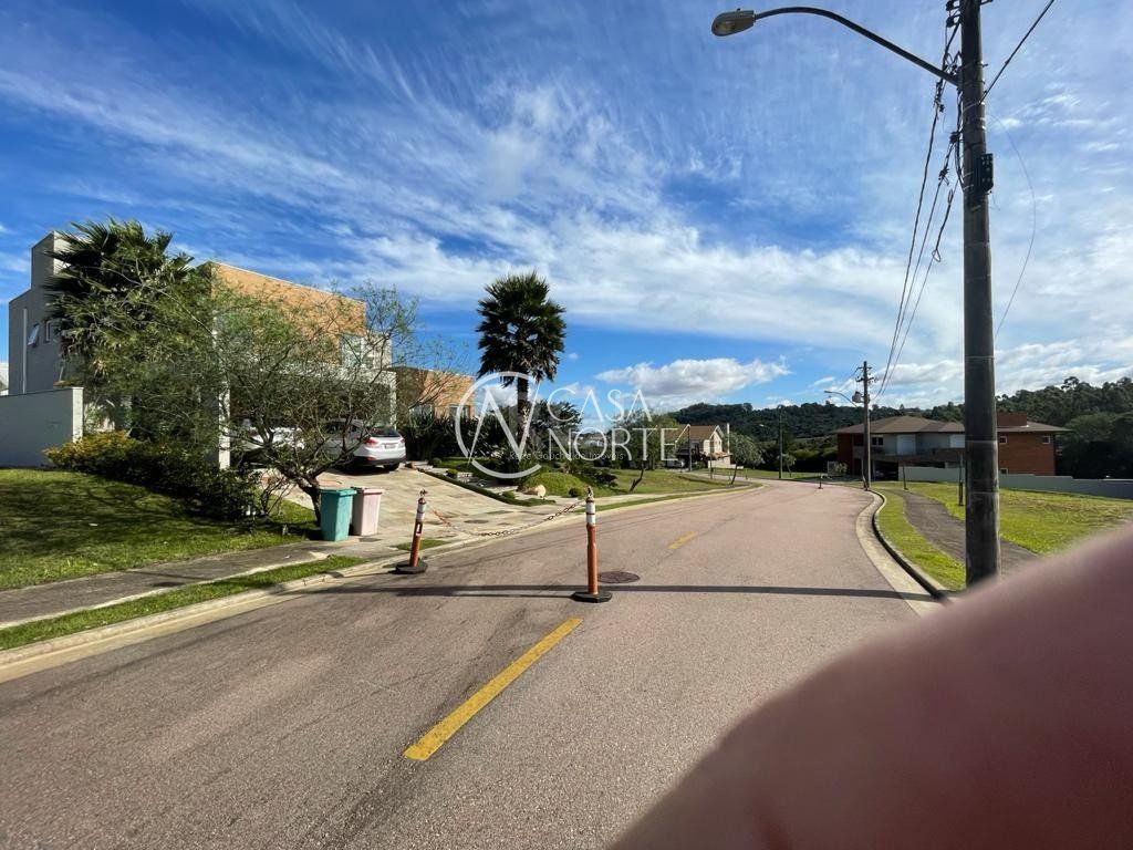 Terreno à venda  com 567m², Estrada das Três Meninas no bairro Vila Nova em Porto Alegre