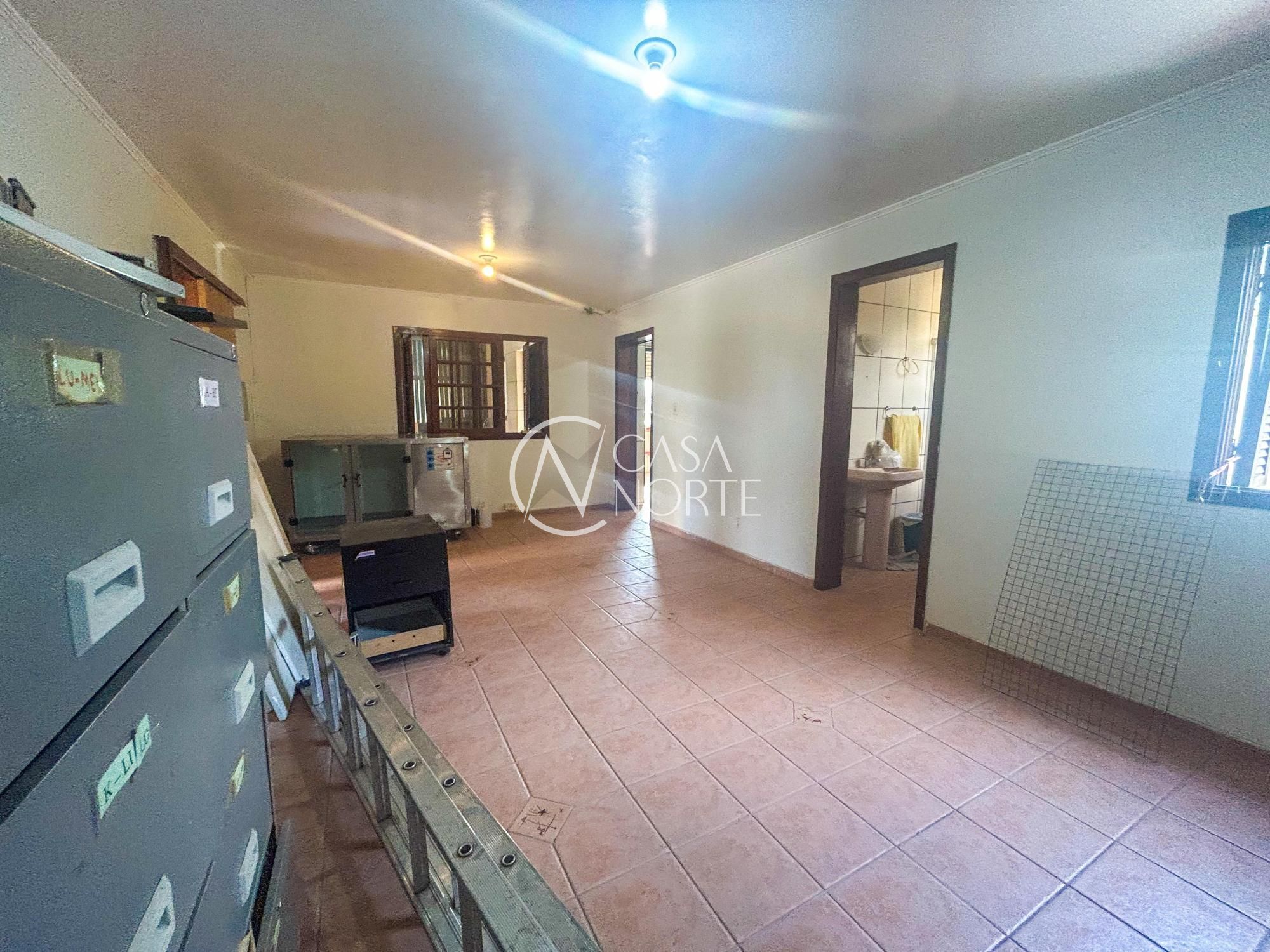 Prédio Comercial à venda com 15 quartos, 474m², 3 vagas, Avenida Érico Veríssimo no bairro Menino Deus em Porto Alegre