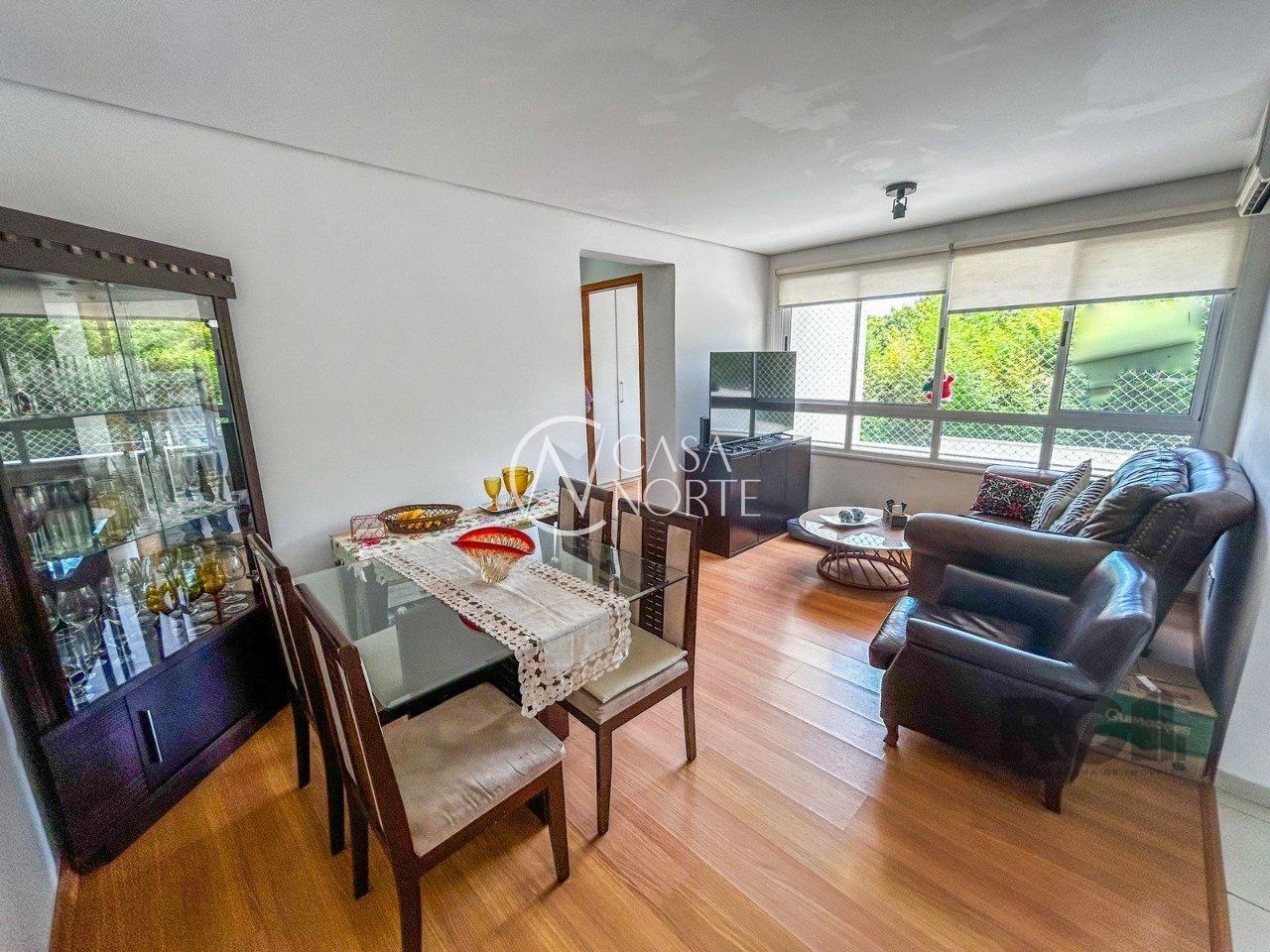 Apartamento à venda com 2 quartos, 54m², 1 suíte, 1 vaga, Rua General Rondon no bairro Tristeza em Porto Alegre