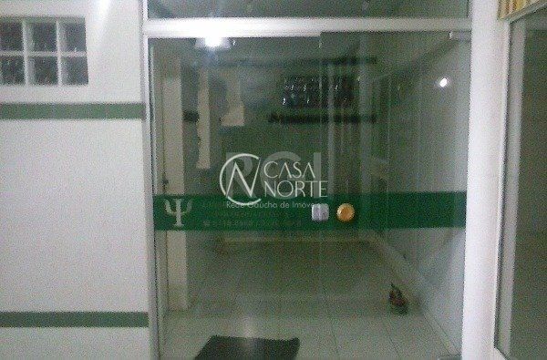 Sala Comercial à venda , 40m², Avenida Eduardo Prado no bairro Cavalhada em Porto Alegre