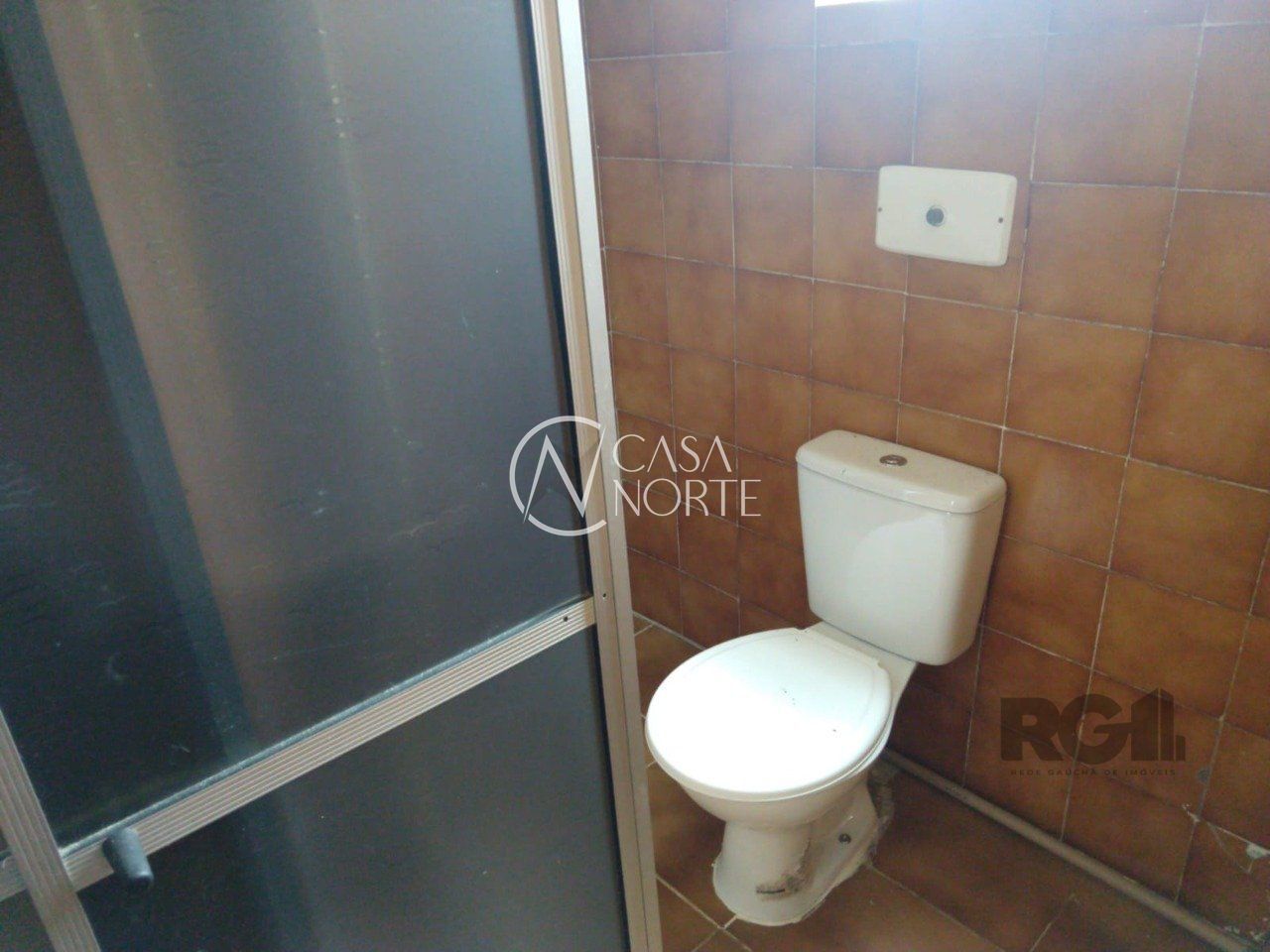 Terreno à venda  com 200m², Rua Joia no bairro Vila Nova em Porto Alegre