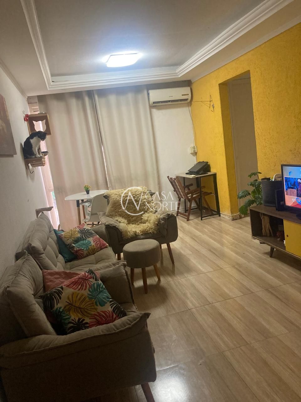 Apartamento à venda com 2 quartos, 59m², Rua Ângelo Crivellaro no bairro Jardim do Salso em Porto Alegre