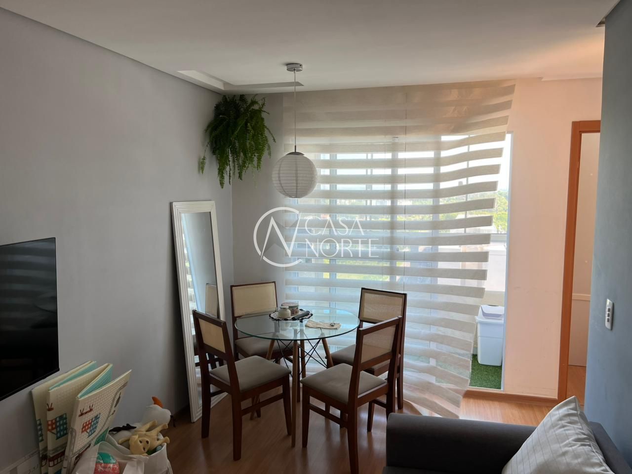 Apartamento à venda com 2 quartos, 44m², 1 vaga, Rua Reverendo Olavo Nunes no bairro Parque Santa Fé em Porto Alegre