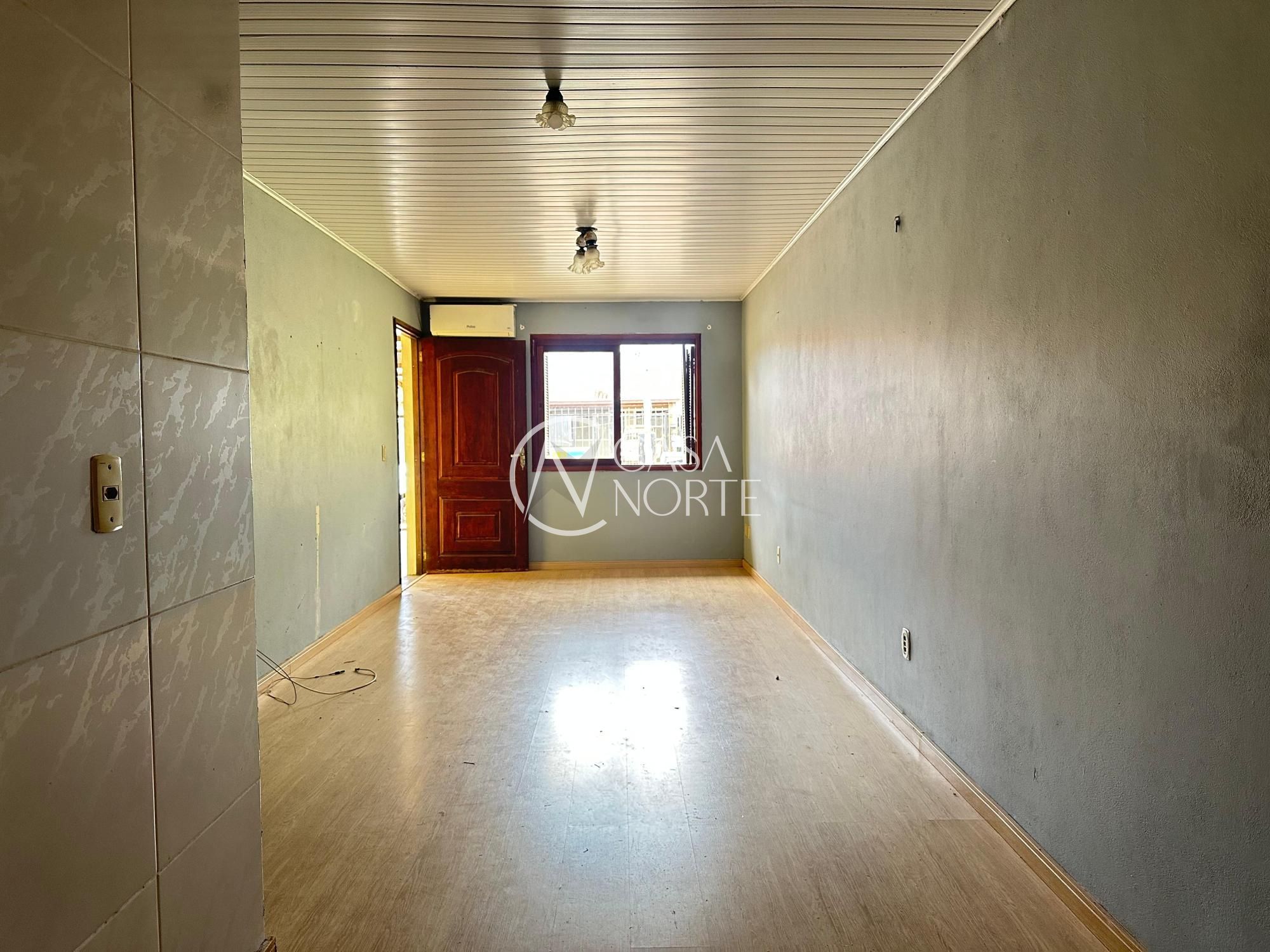 Casa à venda com 3 quartos, 63m², 1 suíte, 2 vagas, Rua Olávio José de Souza no bairro Belém Novo em Porto Alegre