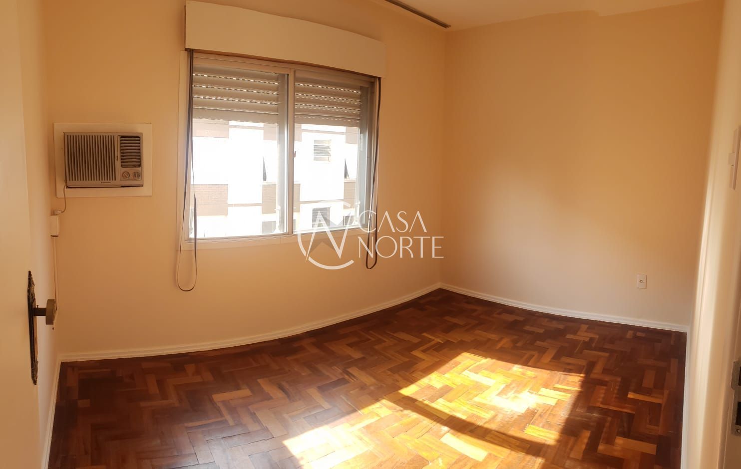 Apartamento à venda com 2 quartos, 44m², Rua Gomes de Freitas no bairro Jardim Itu em Porto Alegre