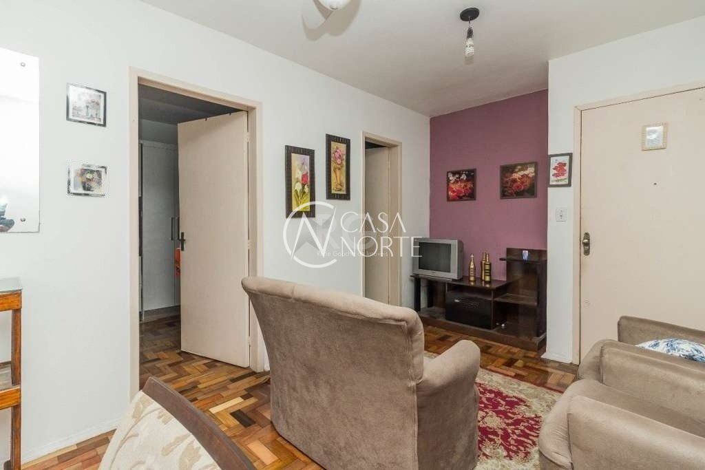 Apartamento à venda com 1 quarto, 40m², 1 vaga, Rua Carlos Estevao no bairro Jardim Leopoldina em Porto Alegre