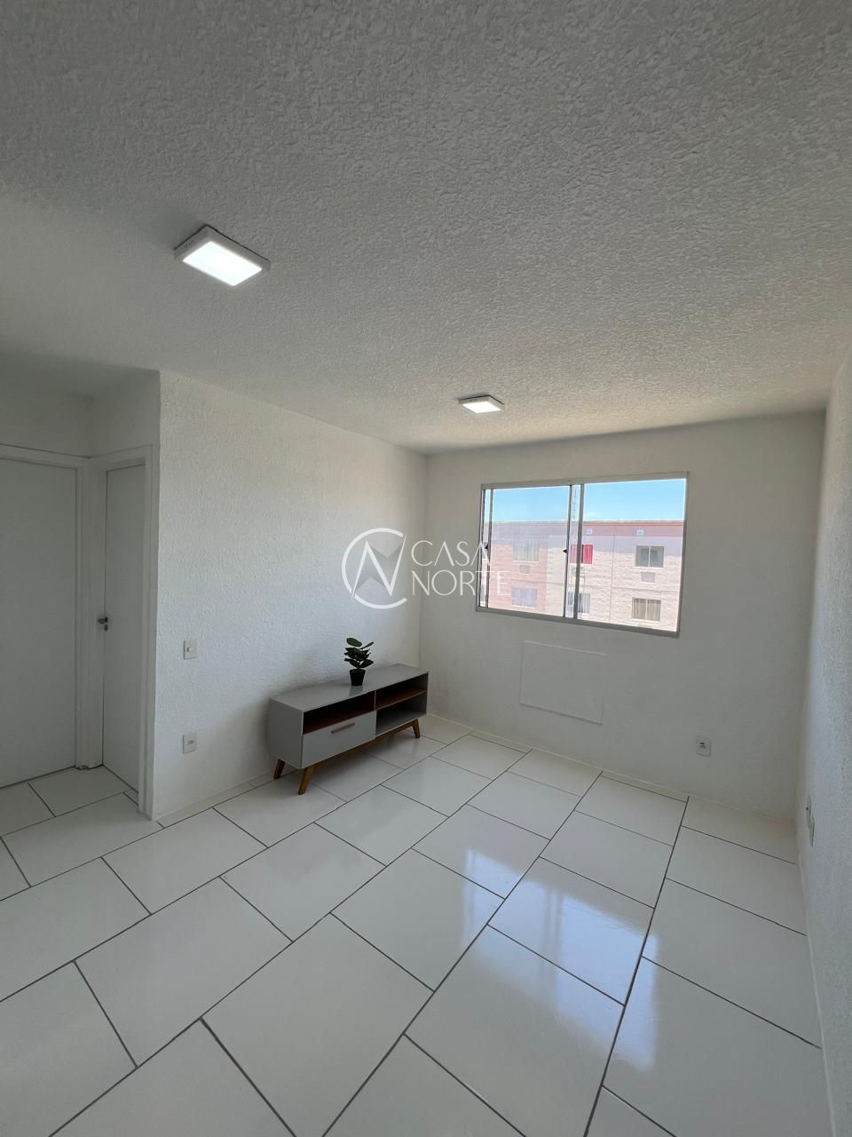 Apartamento à venda com 2 quartos, 40m², 1 vaga, Rua José Iuchno no bairro Hípica em Porto Alegre