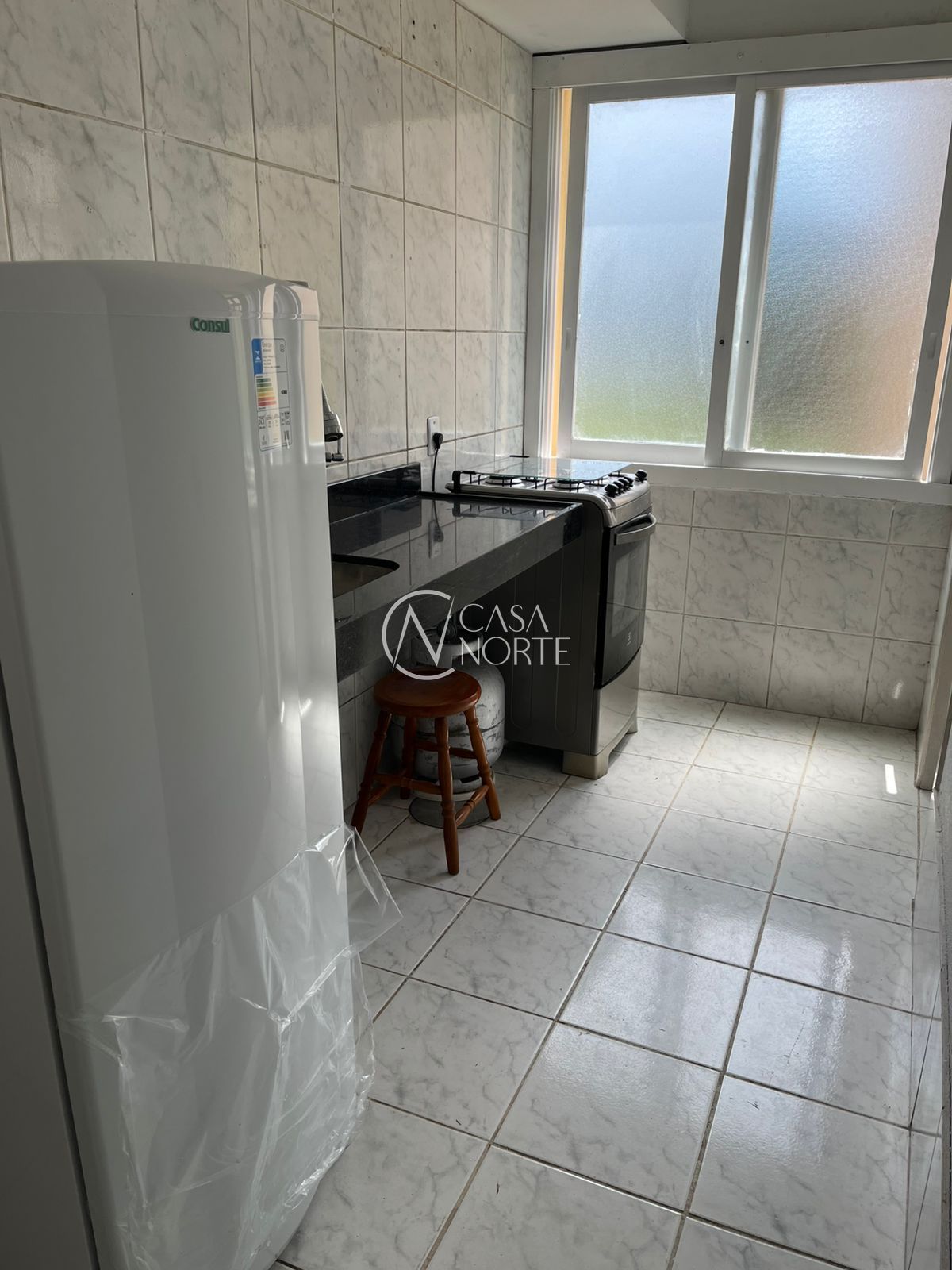 Apartamento à venda com 1 quarto, 42m², 1 vaga, Rua Ângelo Crivellaro no bairro Jardim do Salso em Porto Alegre