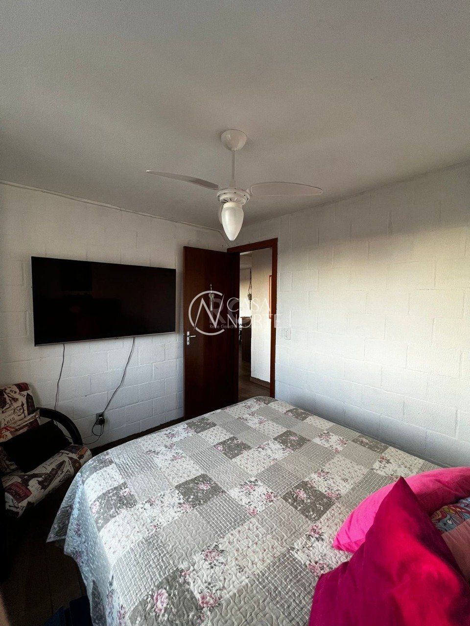 Apartamento à venda com 2 quartos, 38m², 1 vaga, Estrada Cristiano Kraemer no bairro Vila Nova em Porto Alegre